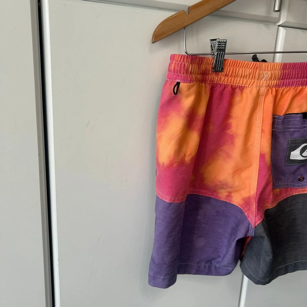 Quiksilver Boys Orange Pink Tie Dye Board Shorts Logo Swim Trunks Size L 14